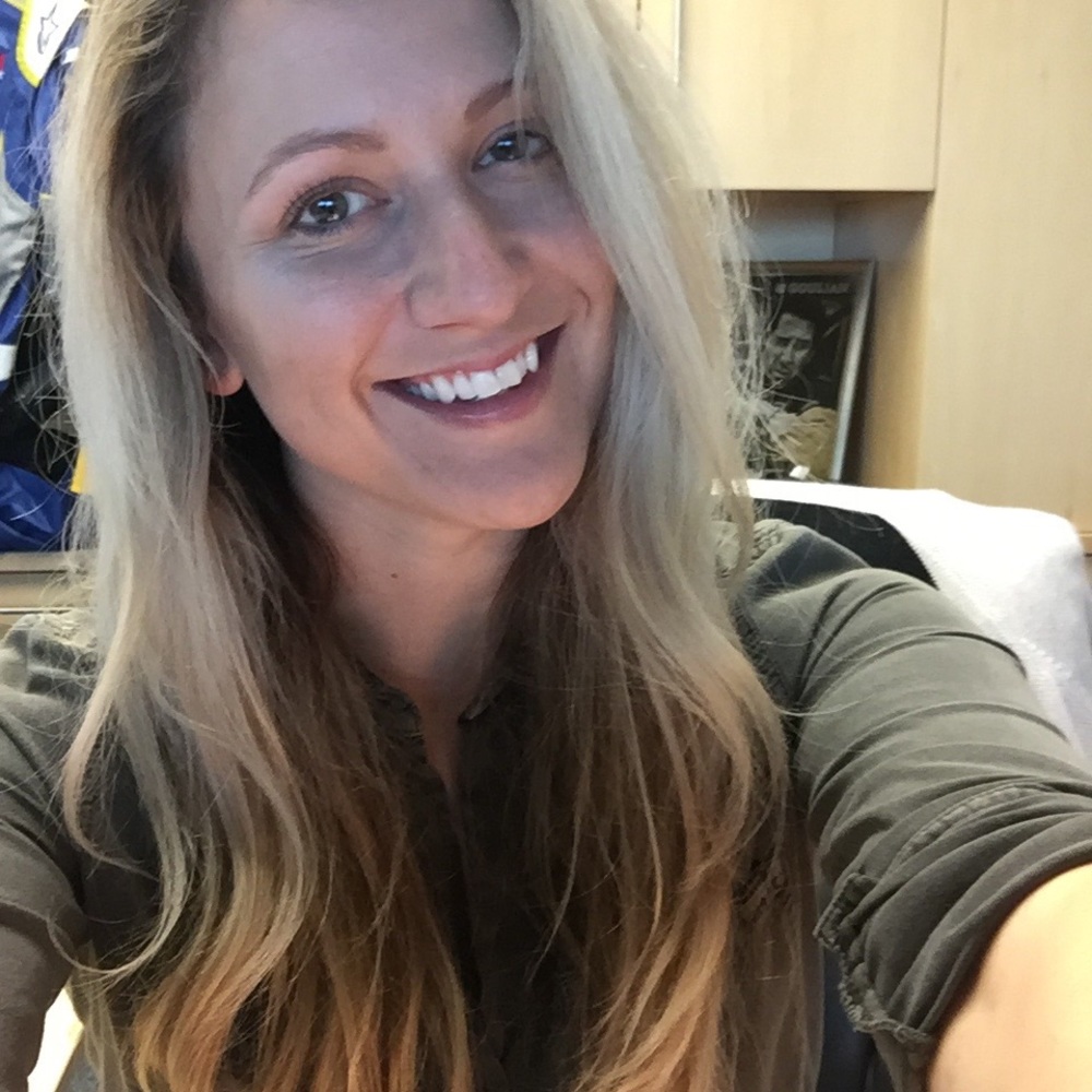 Meet your Posher, Emily